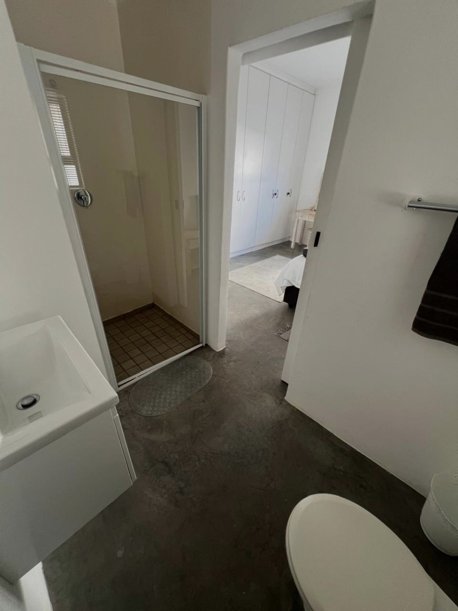 4 Bedroom Property for Sale in Golden Mile Western Cape